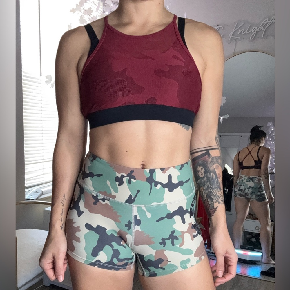 FIVE PIECE WORKOUT LOT SET shorts capri leggings crop top and sports bra FMFM - Picture 10 of 16